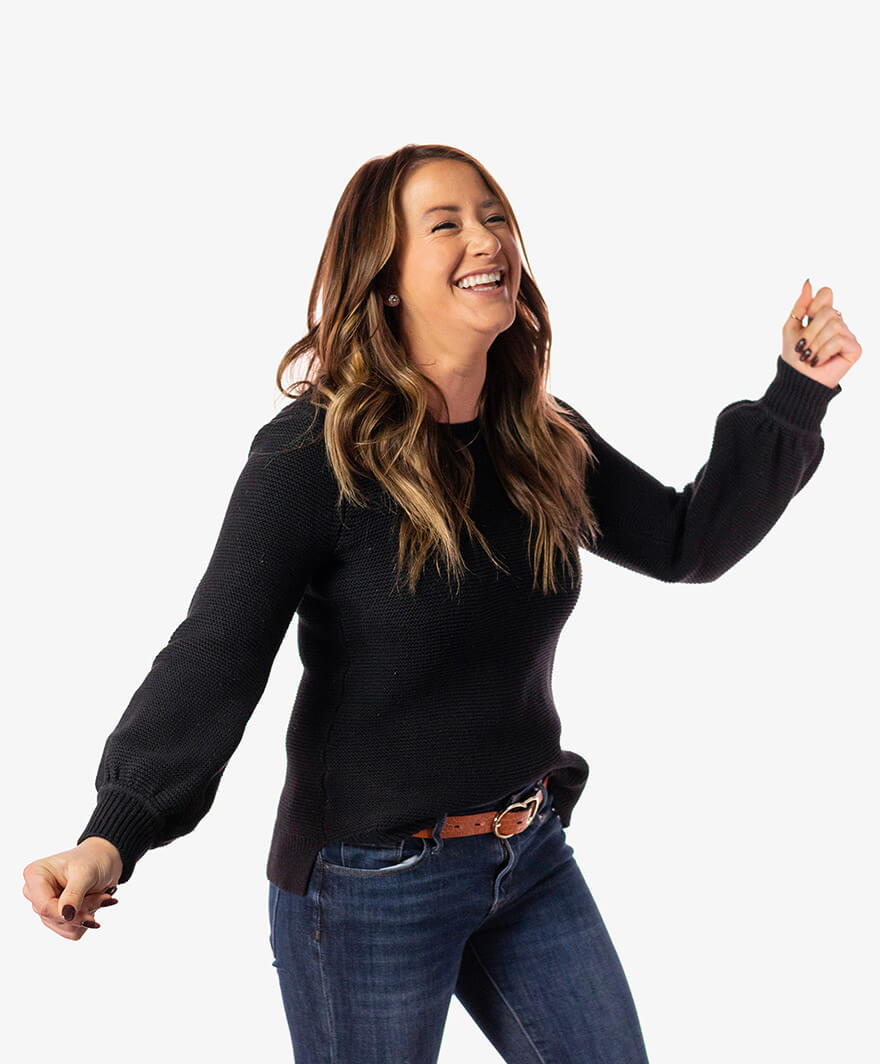 Lauren Knieriem fun pose